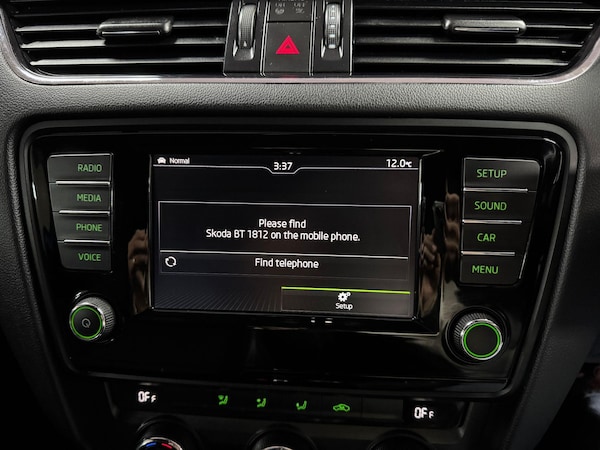 Used Skoda Octavia 2015 for sale - 76306293: Photo 61