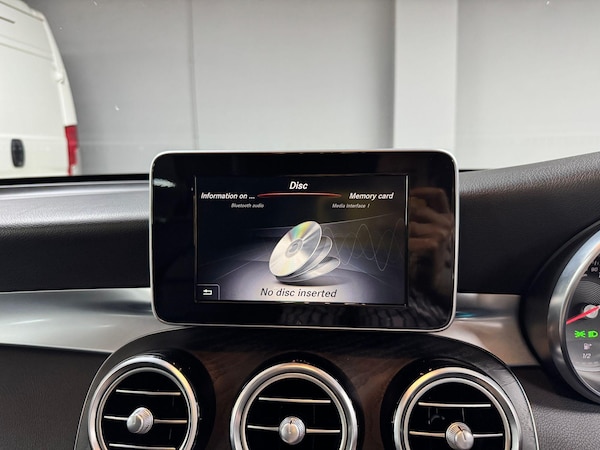 Used Mercedes-Benz GLC 2019 for sale - 75070618: Photo 57