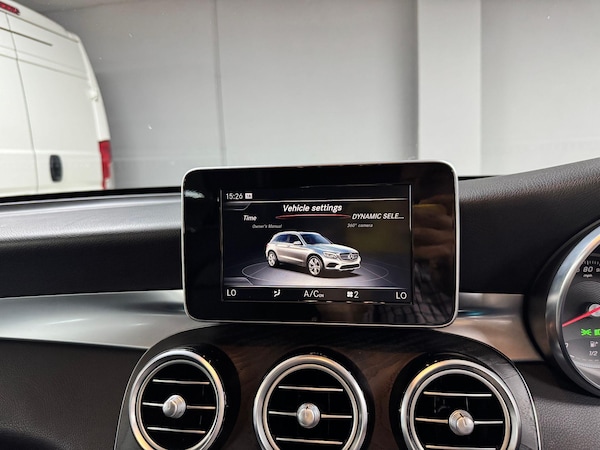 Used Mercedes-Benz GLC 2019 for sale - 75070618: Photo 61