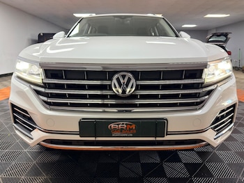 Used Volkswagen Touareg 2018 for sale - 79094702: Photo