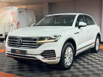 Used Volkswagen Touareg 2018 for sale - 79094702: Photo