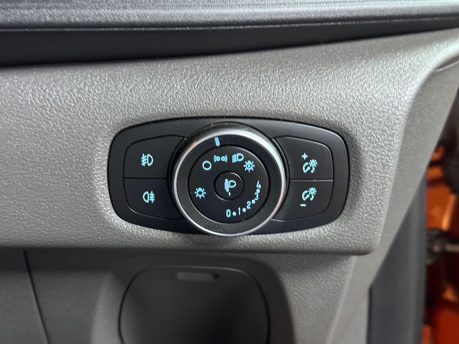 Used Ford Transit Custom 2019 for sale - 76592670: Photo 19