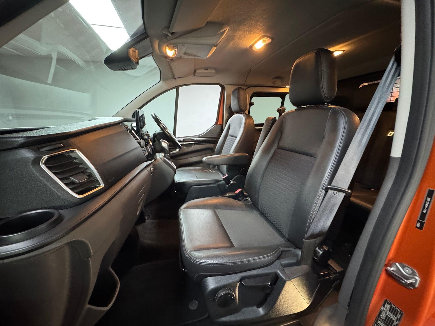 Used Ford Transit Custom 2019 for sale - 76592670: Photo 37