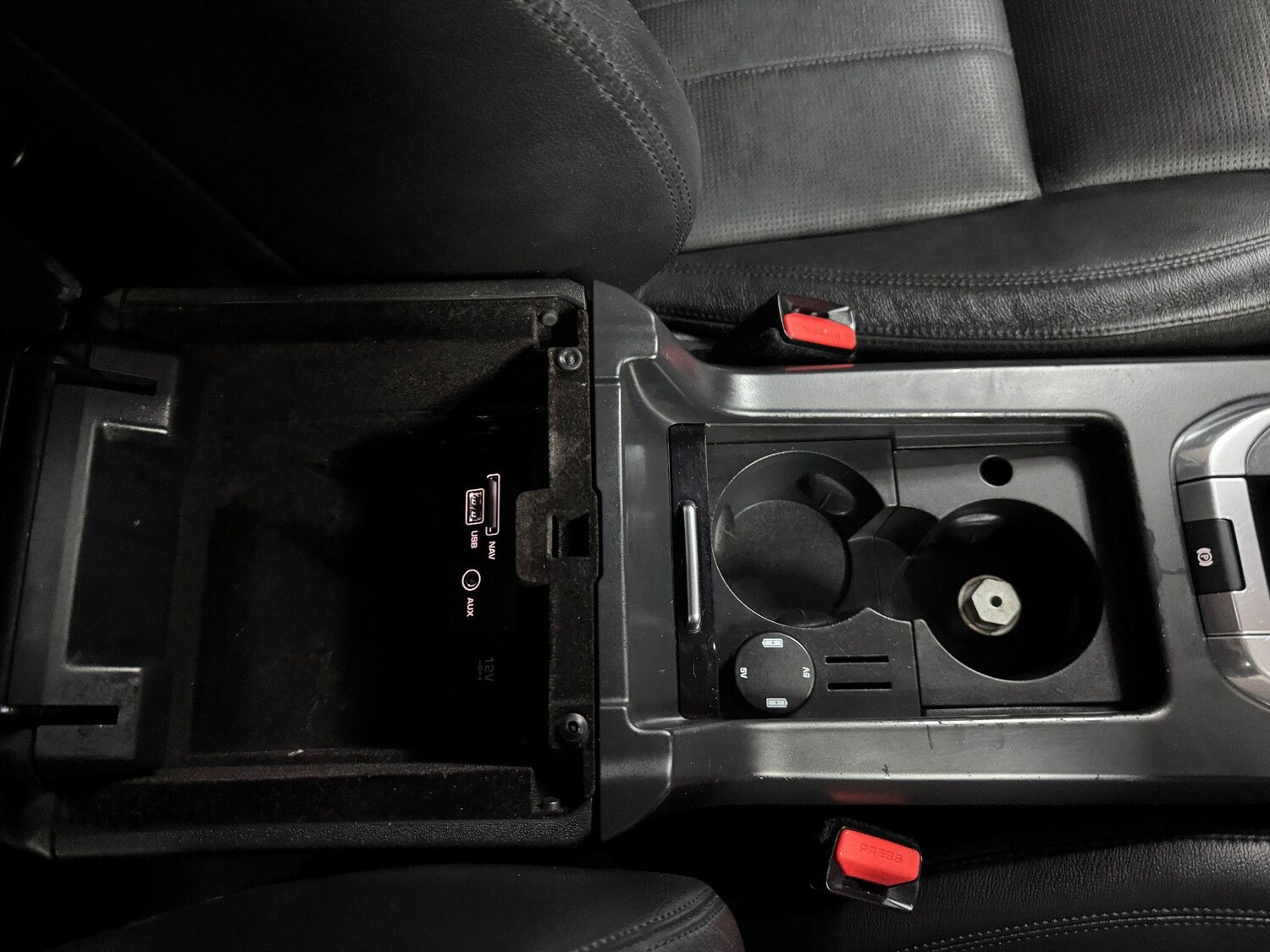 Used Land Rover Discovery Sport 2015 for sale - 75965256: Photo 17