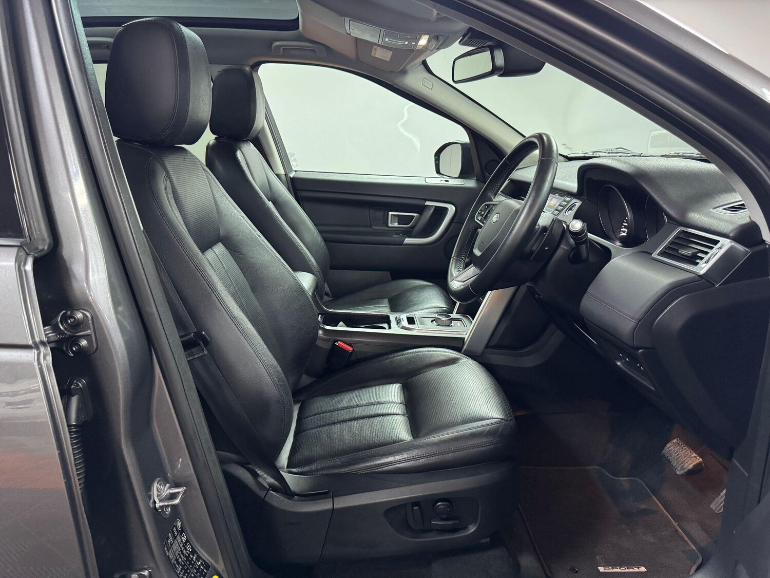 Used Land Rover Discovery Sport 2015 for sale - 75965256: Photo 20