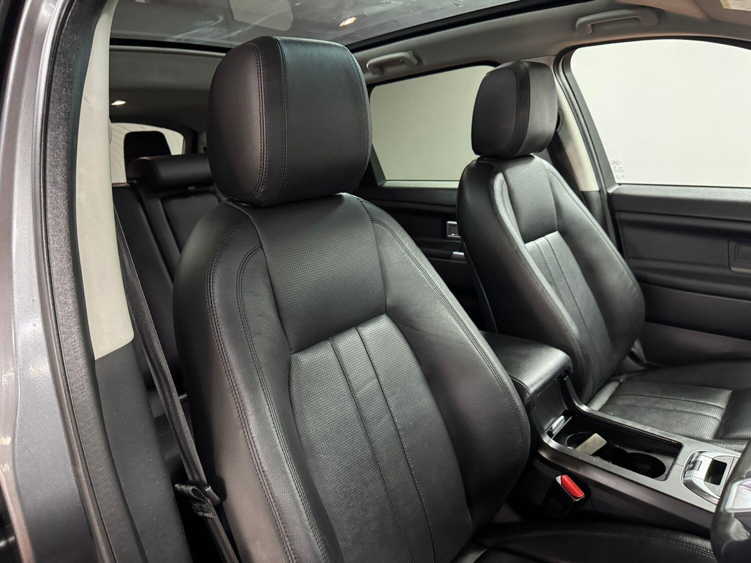 Used Land Rover Discovery Sport 2015 for sale - 75965256: Photo 21