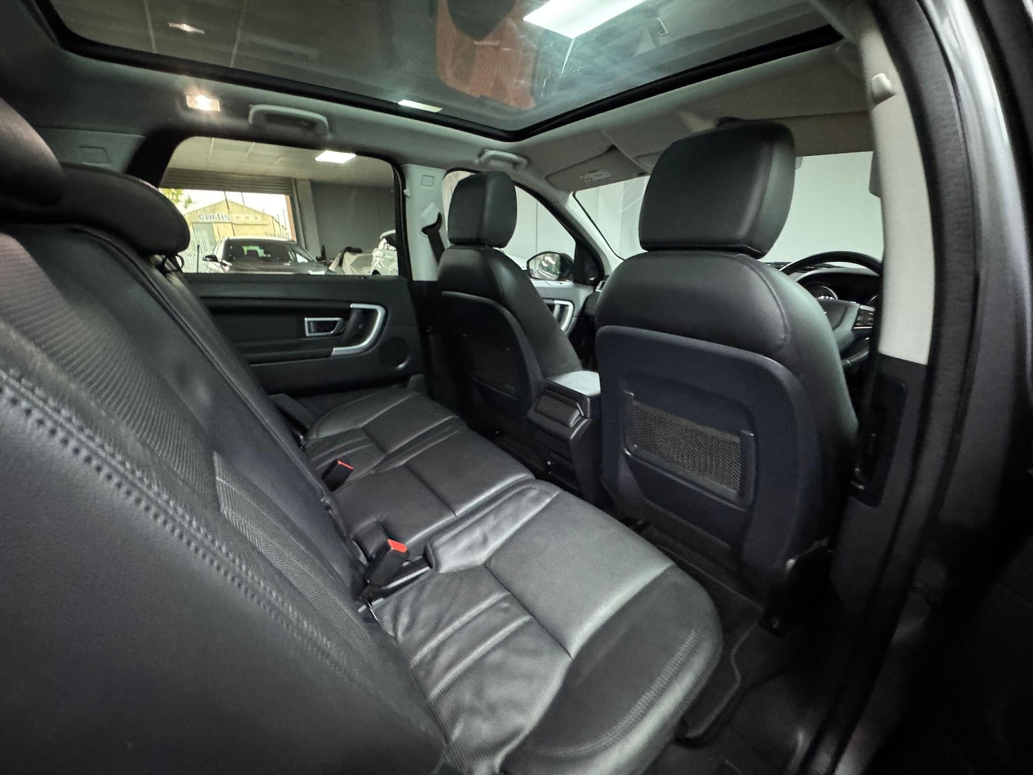 Used Land Rover Discovery Sport 2015 for sale - 75965256: Photo 38