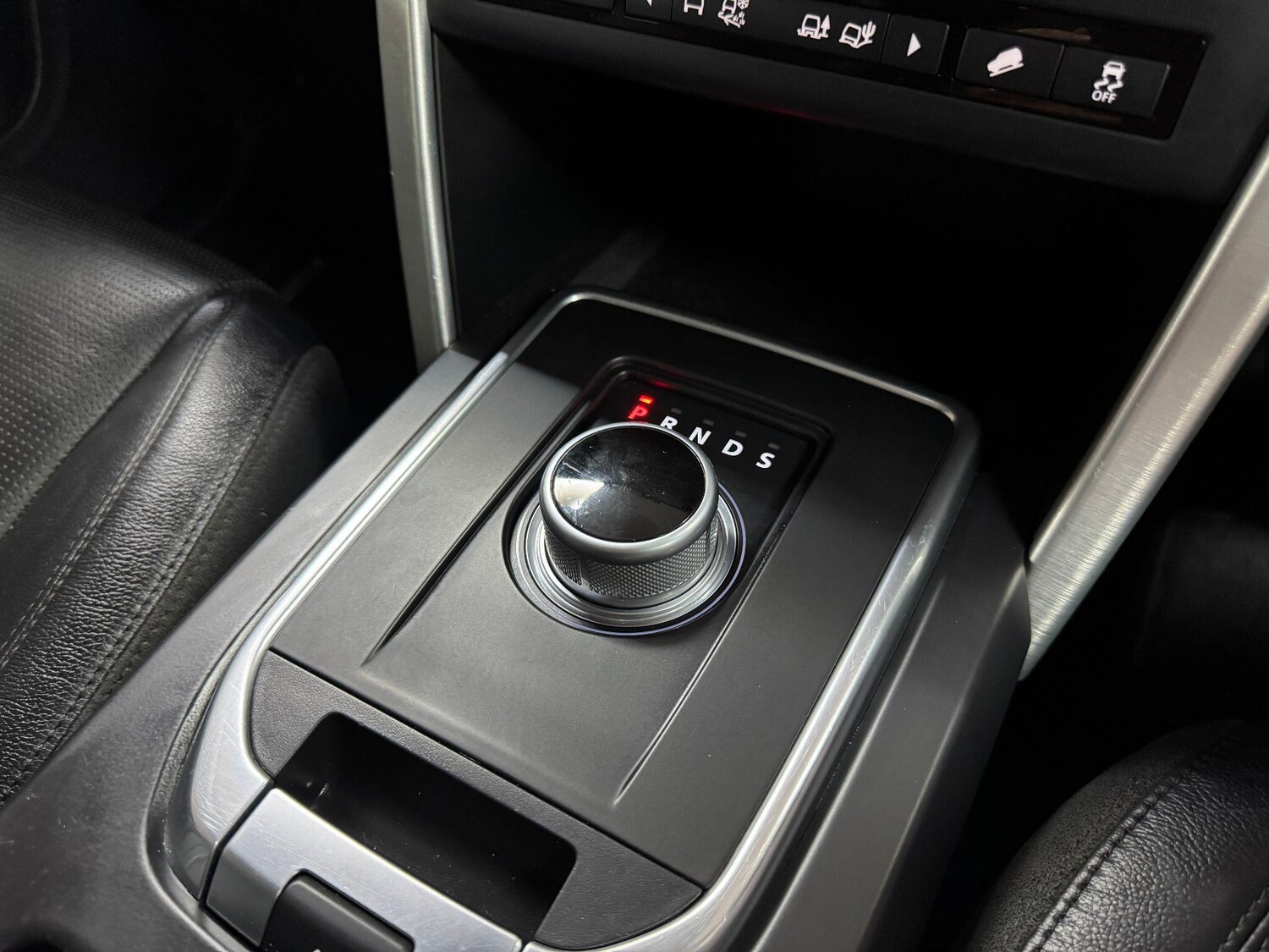 Used Land Rover Discovery Sport 2015 for sale - 75965256: Photo 44