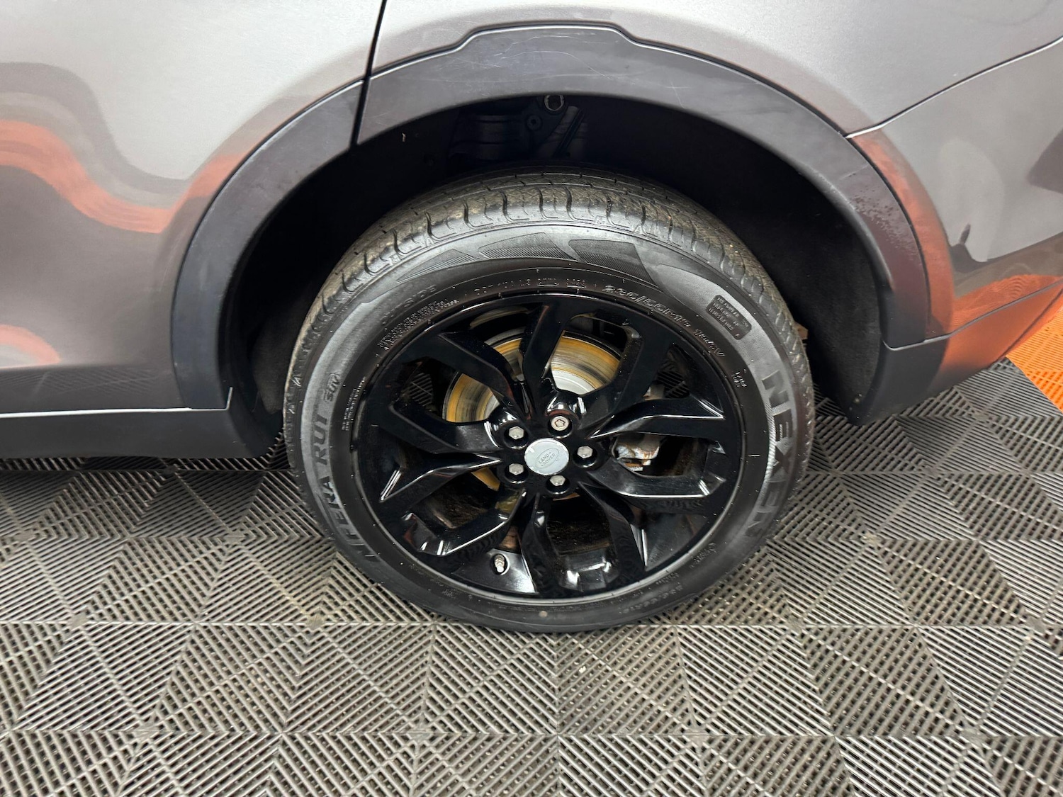 Used Land Rover Discovery Sport 2015 for sale - 75965256: Photo 58