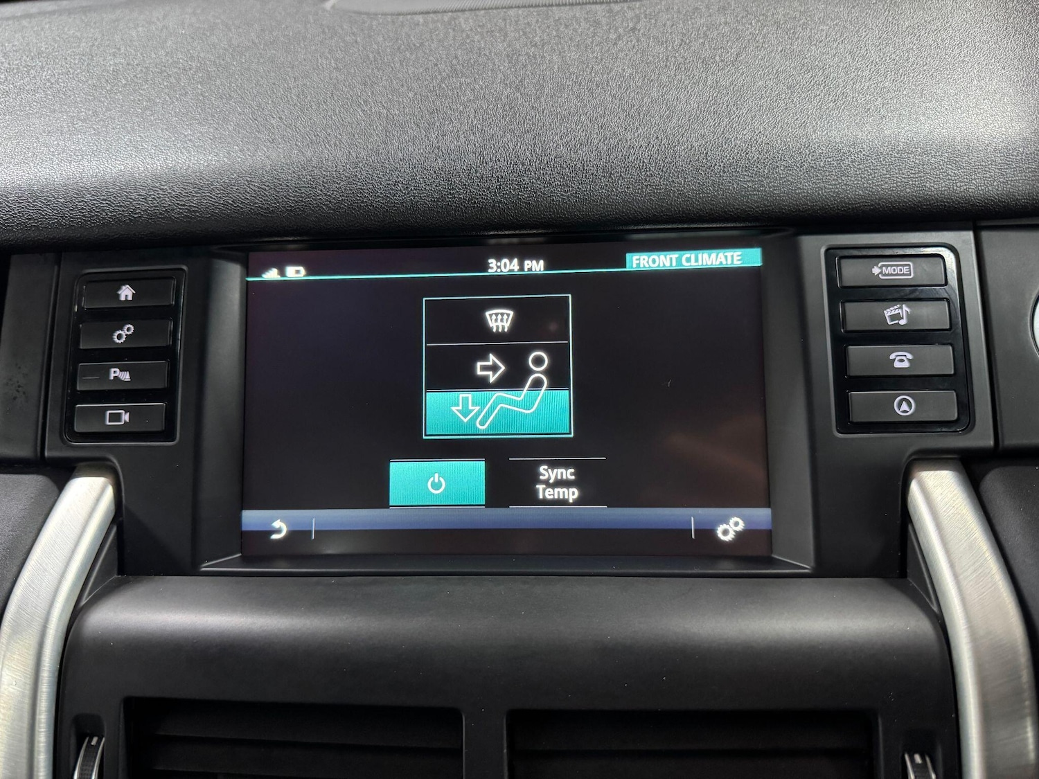 Used Land Rover Discovery Sport 2015 for sale - 75965256: Photo 66