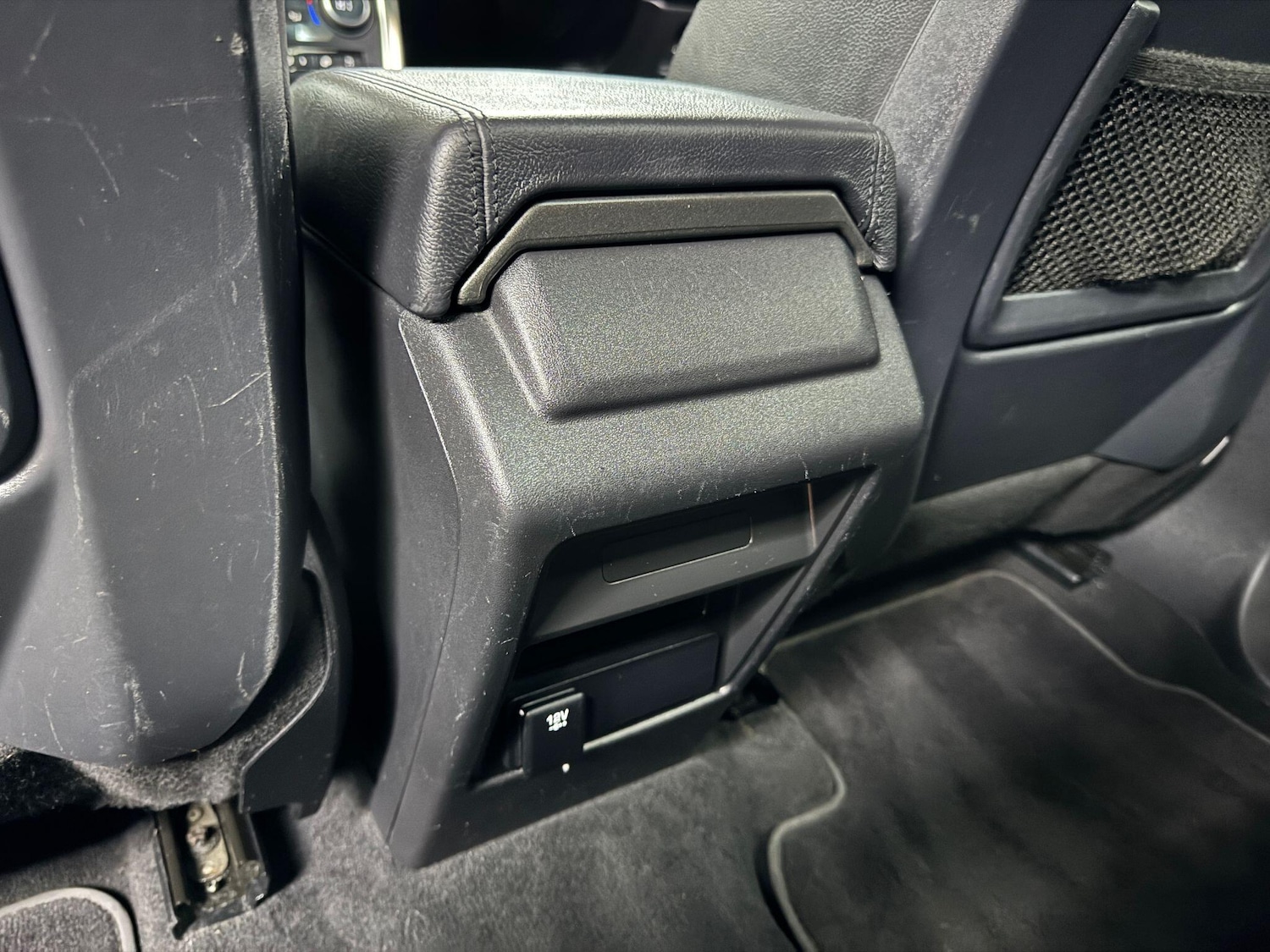 Used Land Rover Discovery Sport 2015 for sale - 75965256: Photo 92