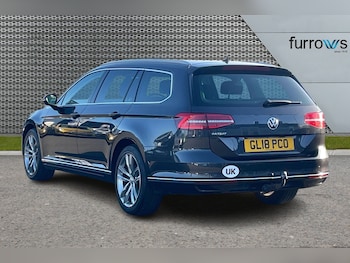 Used Volkswagen Passat 2018 for sale - 76640336: Photo