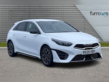 Used Kia Ceed 2025 for sale - 77106028: Photo