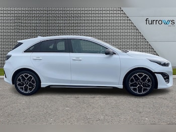 Used Kia Ceed 2025 for sale - 77106028: Photo