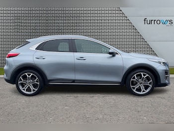 Used Kia XCeed 2022 for sale - 76289953: Photo 4