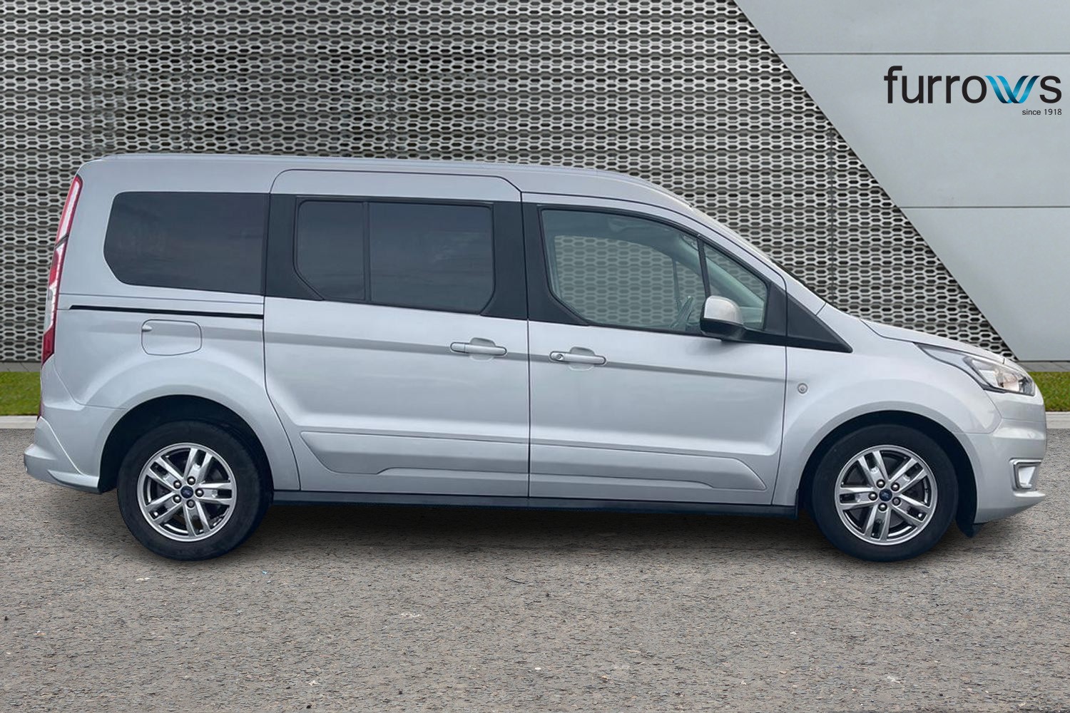 Used Ford Grand Tourneo Connect 2020 for sale - 76873355: Photo 4