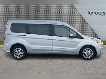Used Ford Grand Tourneo Connect 2020 for sale - 76493988: Photo