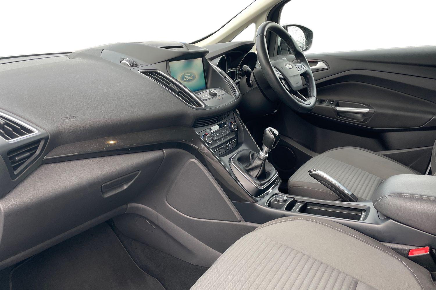 Used Ford C-Max 2016 for sale - 76881908: Photo 2