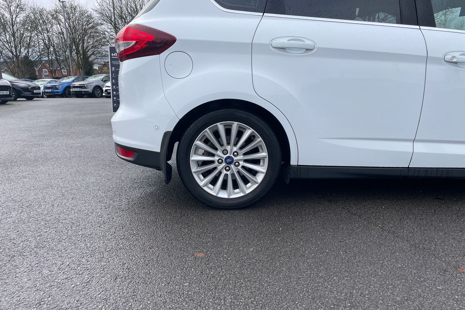 Used Ford C-Max 2016 for sale - 76881908: Photo 6