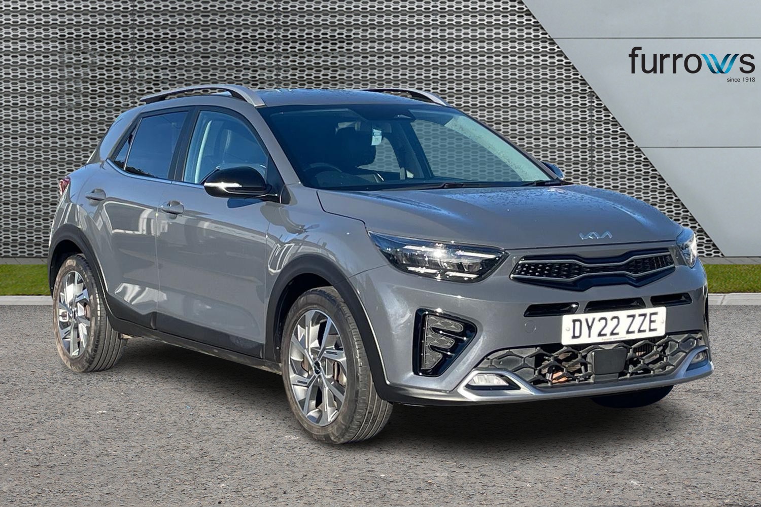 Used Kia Stonic 2022 for sale - 76872478: Photo 1