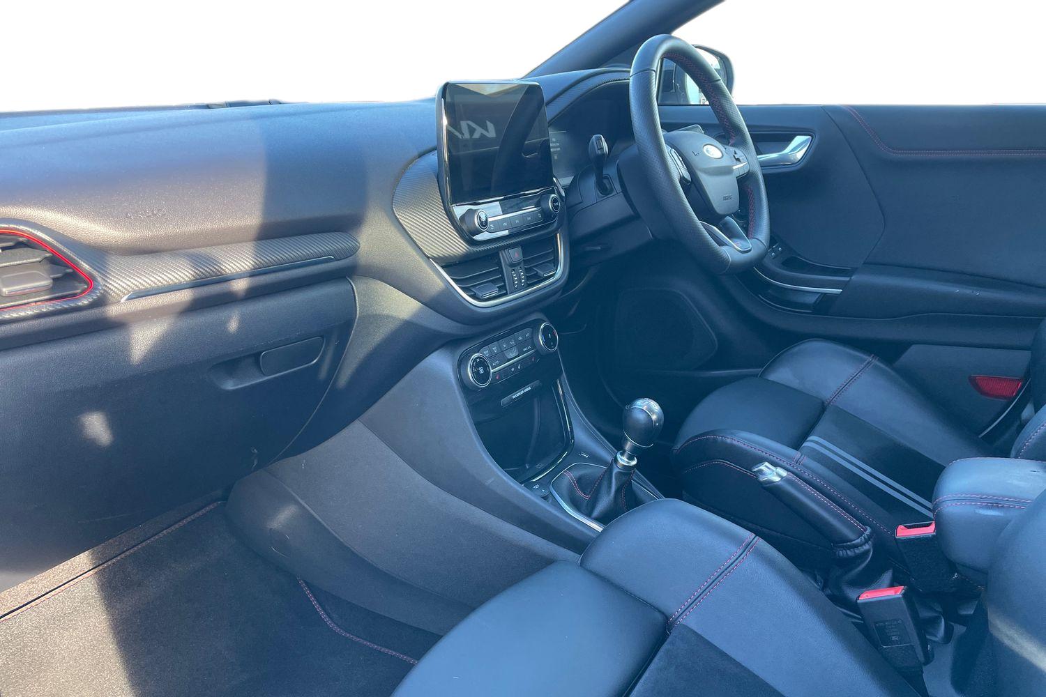 Used Ford Puma 2023 for sale - 76872493: Photo 2