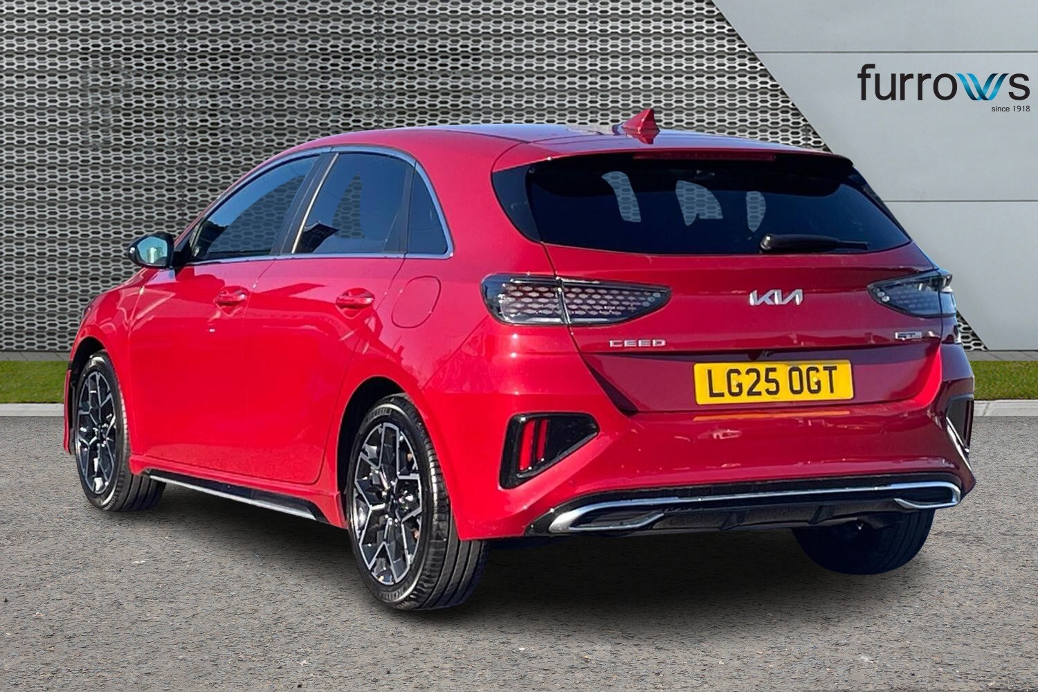 Used Kia Ceed 2025 for sale - 76630330: Photo 3
