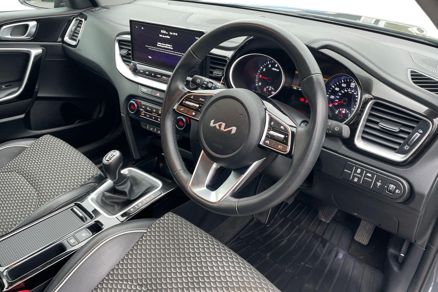 Used Kia XCeed 2023 for sale - 76870672: Photo 7