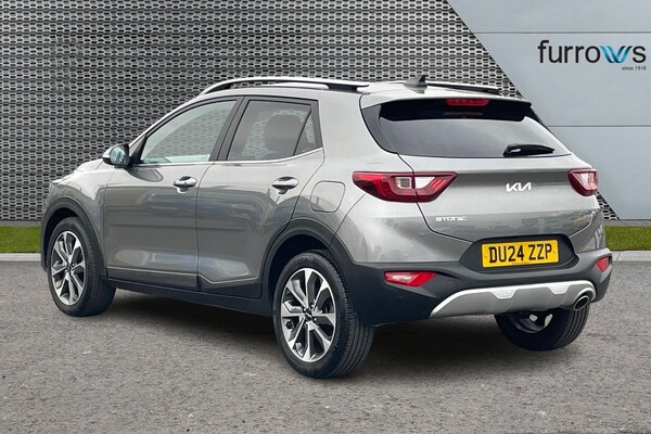 Used Kia Stonic 2024 for sale - 76254932: Photo 3