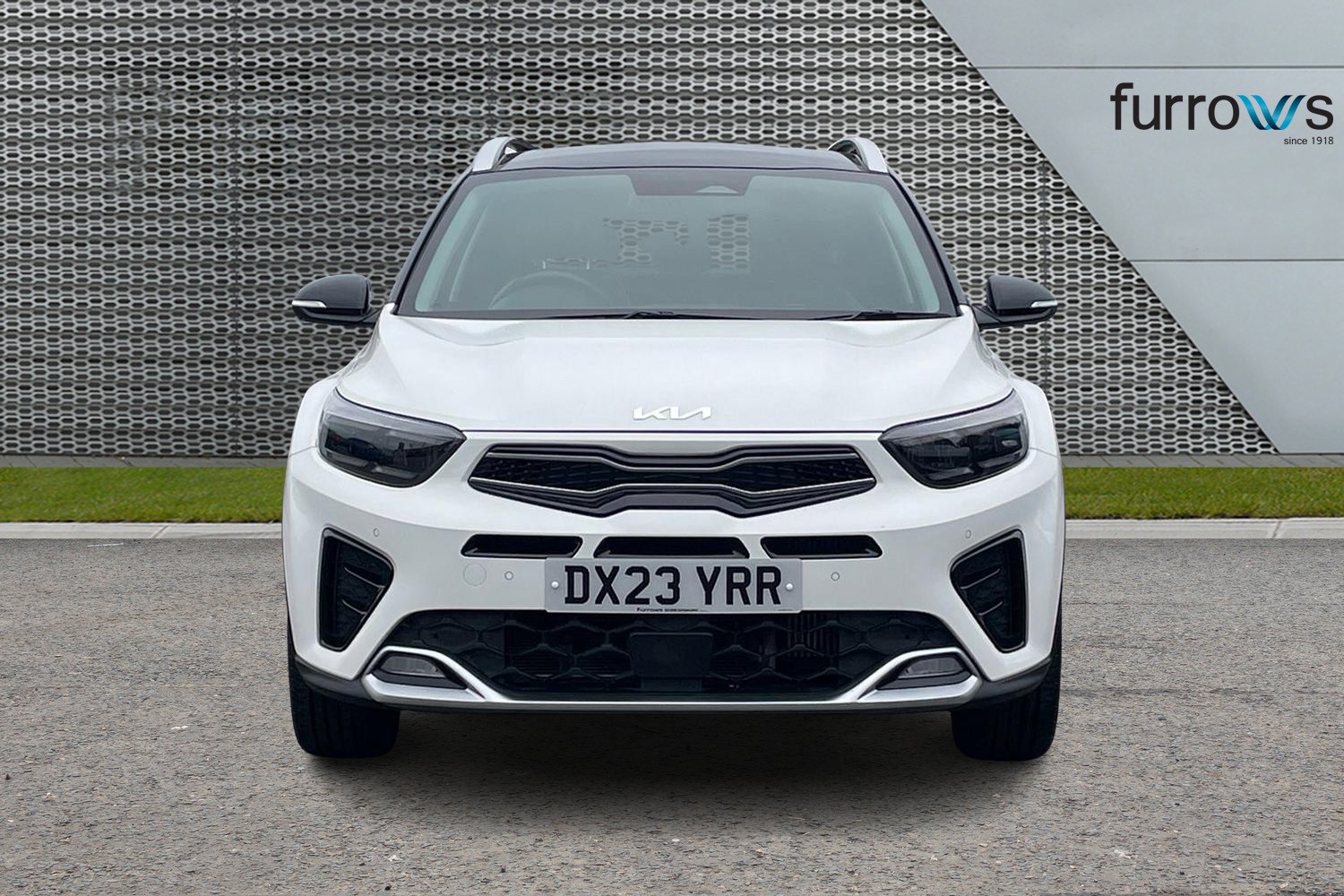 Used Kia Stonic 2023 for sale - 76195949: Photo 9