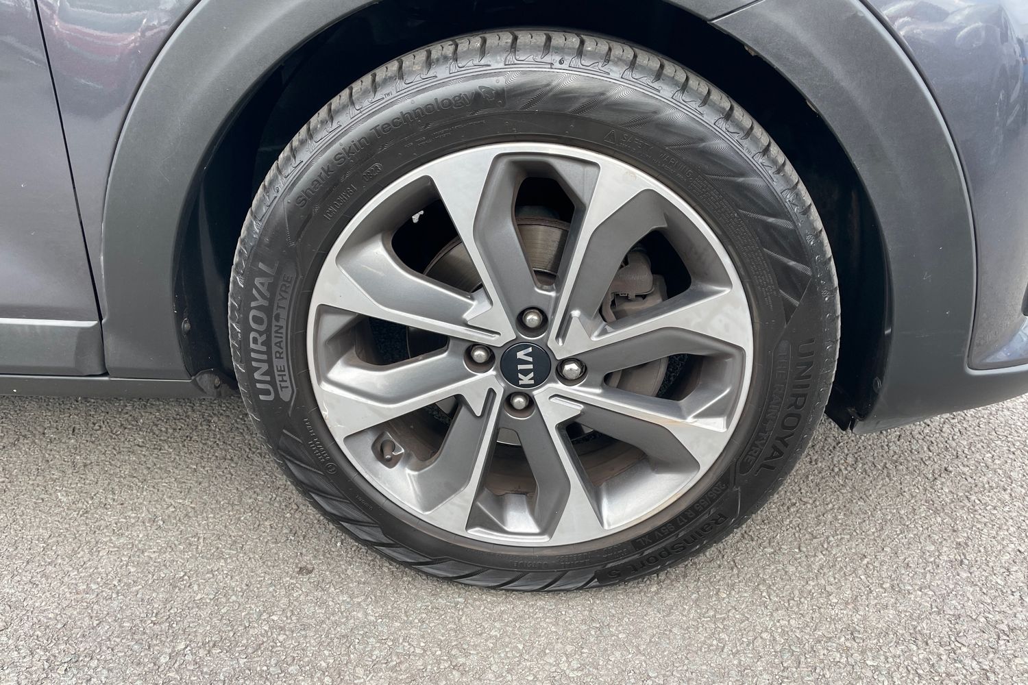 Used Kia Stonic 2019 for sale - 76055659: Photo 6