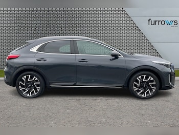 Used Kia XCeed 2023 for sale - 76276104: Photo