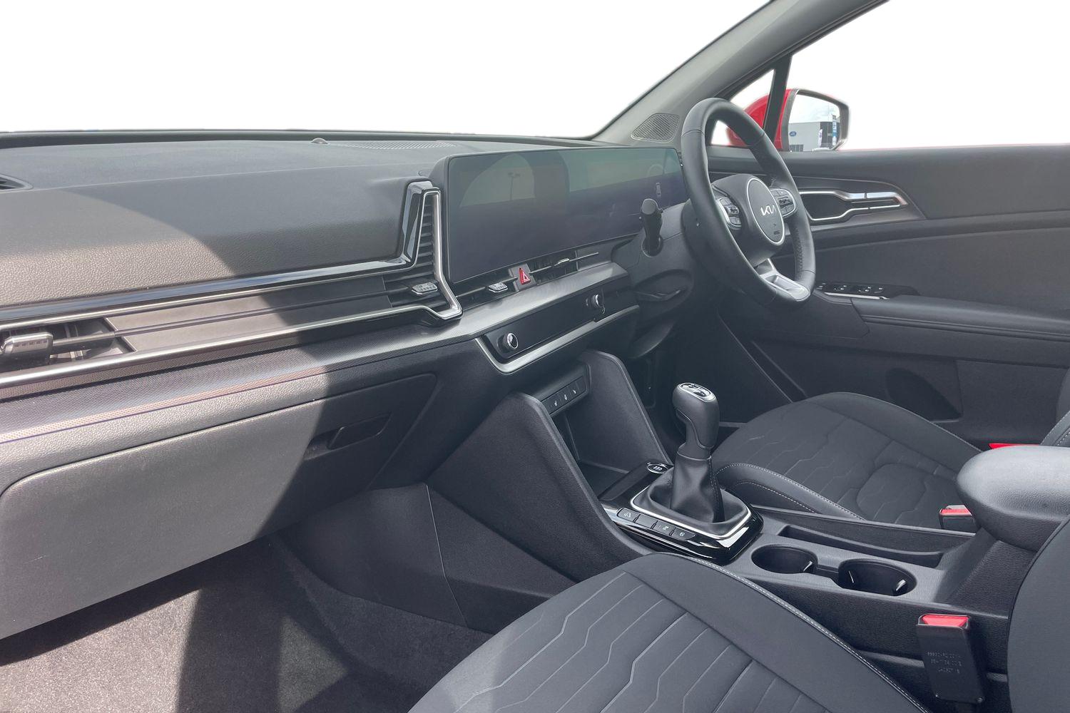 Used Kia Sportage 2024 for sale - 76868630: Photo 2