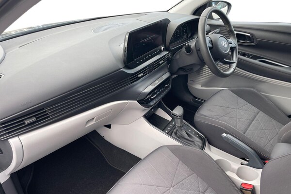 Used Hyundai BAYON 2024 for sale - 75393473: Photo 2