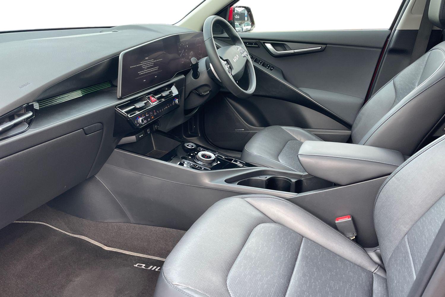 Used Kia Niro 2023 for sale - 76872682: Photo 2