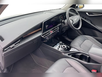 Used Kia Niro 2024 for sale - 76276796: Photo