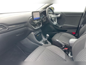Used Ford Puma 2023 for sale - 75996805: Photo 2