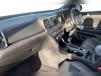 Used Kia Sportage 2019 for sale - 76652618: Photo