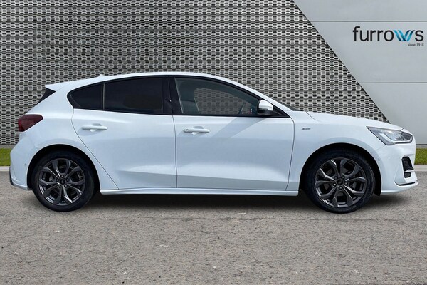 Used Ford Focus 2022 for sale - 76208962: Photo 4