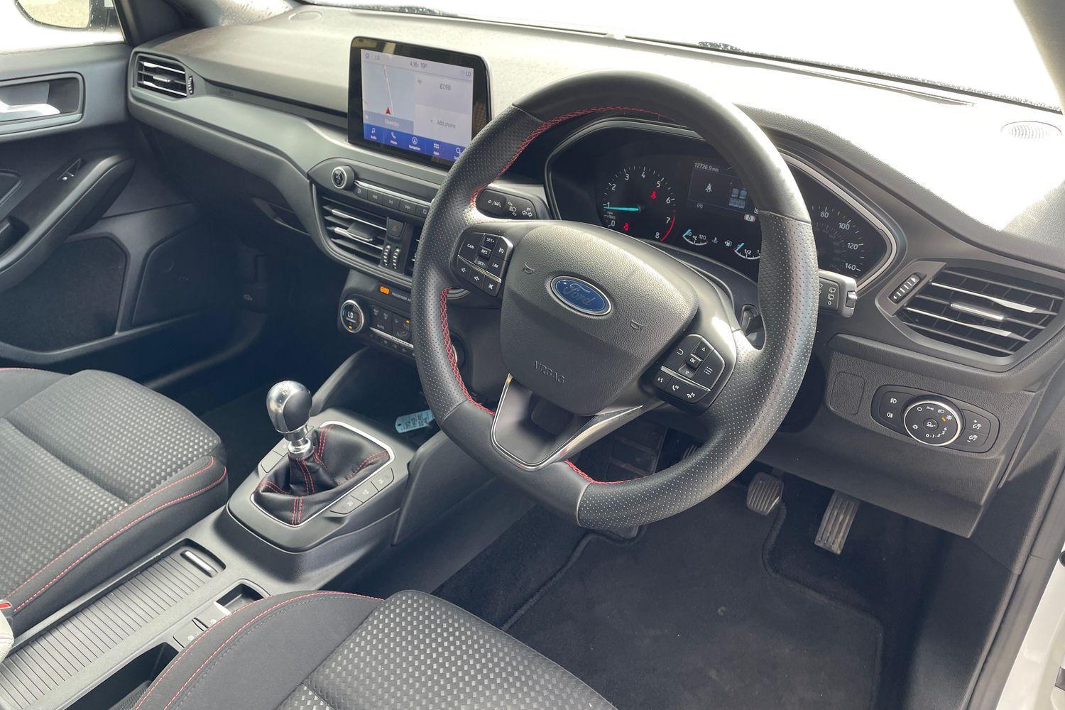 Used Ford Focus 2022 for sale - 76208962: Photo 7