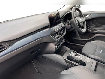 Used Ford Focus 2022 for sale - 75584235: Photo