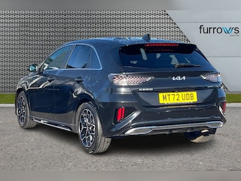 Used Kia Ceed 2022 for sale - 76872482: Photo