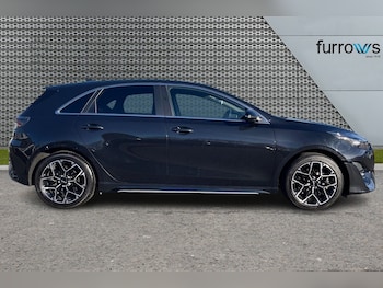 Used Kia Ceed 2022 for sale - 76872482: Photo