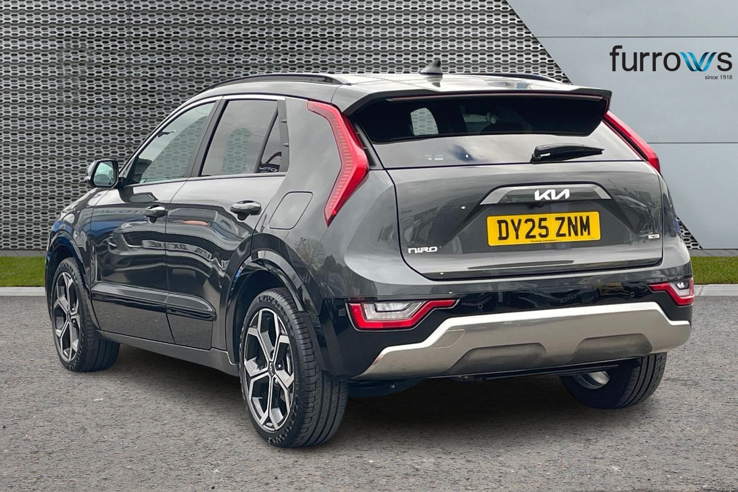 Used Kia Niro 2025 for sale - 76871227: Photo 3