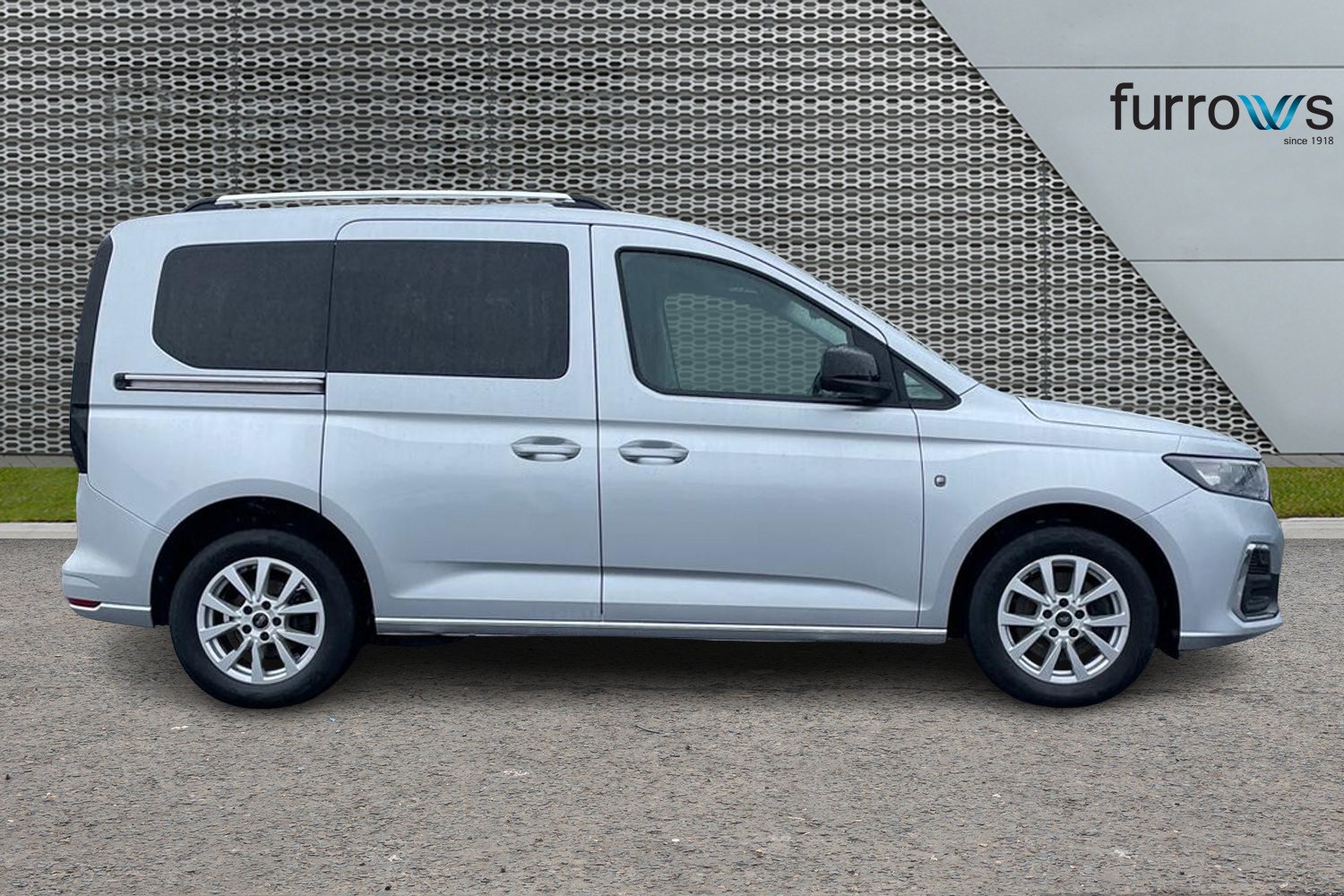 Used Ford Tourneo Connect 2022 for sale - 75829061: Photo 4
