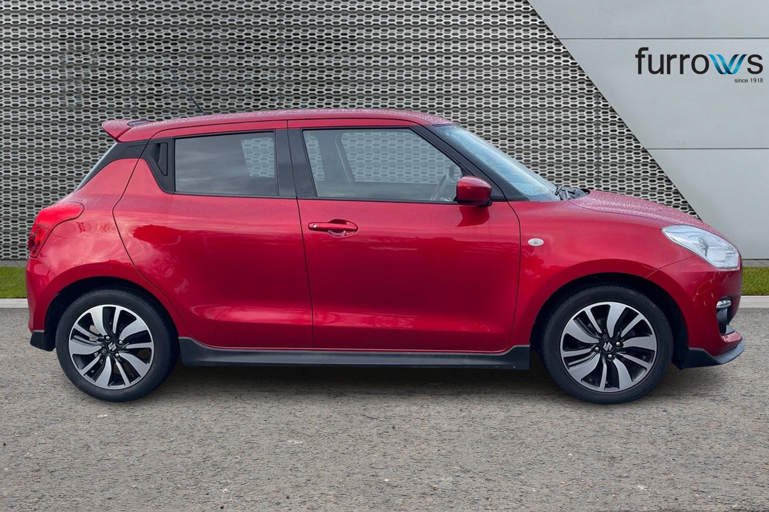 Used Suzuki Swift 2019 for sale - 76872117: Photo 4