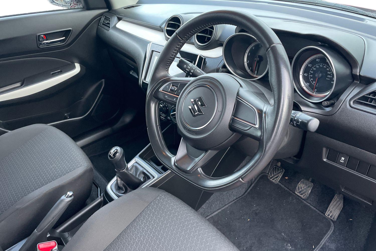 Used Suzuki Swift 2019 for sale - 76872117: Photo 7