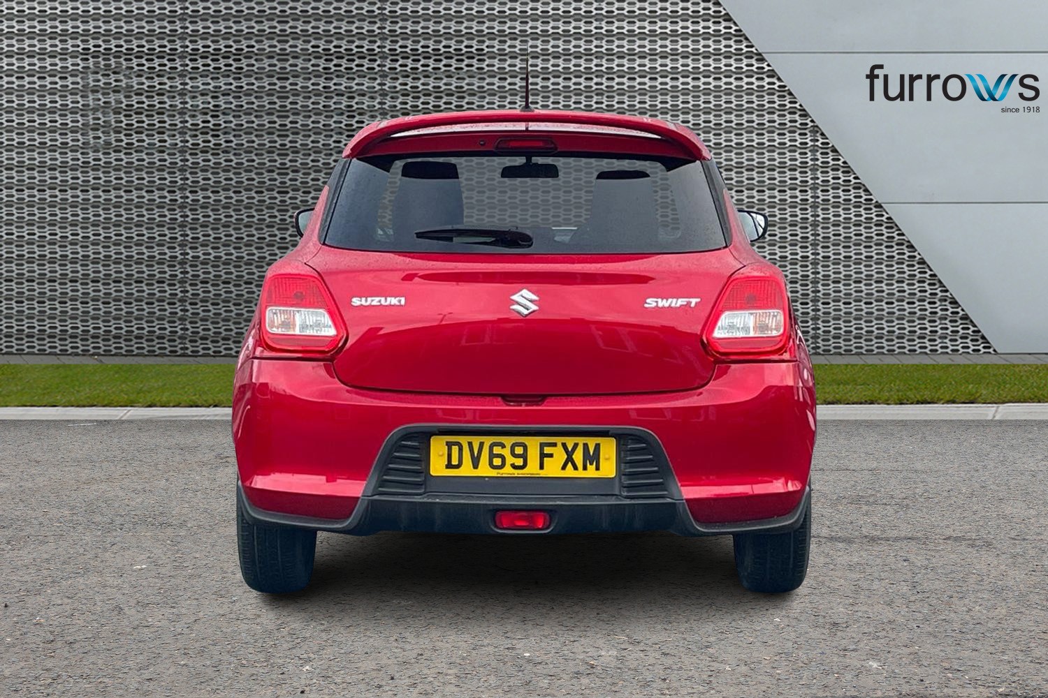 Used Suzuki Swift 2019 for sale - 76872117: Photo 8