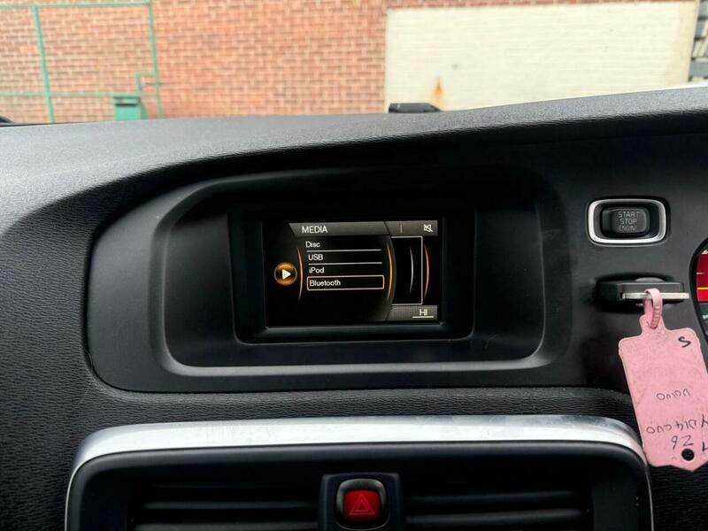 Used Volvo V40 2014 for sale - 77155621: Photo 19