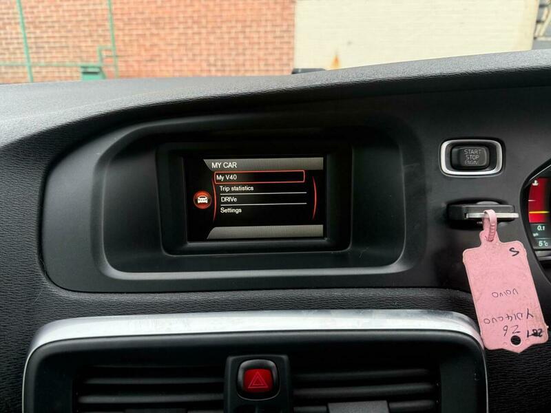 Used Volvo V40 2014 for sale - 77155621: Photo 21