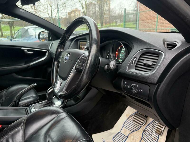 Used Volvo V40 2014 for sale - 77155621: Photo 23